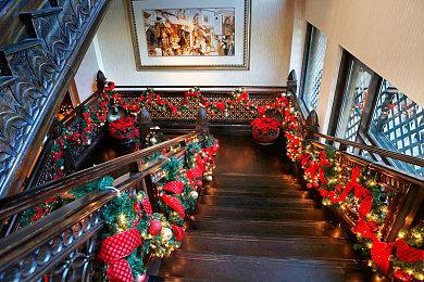 《给他爱5》增强版光追开启＆关闭对比 画面有提升